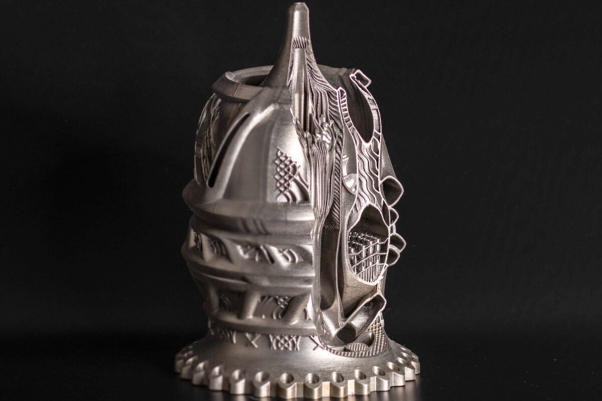 An%20extremely%20sophisticated%20rocket%20engine%203D%2Dprinted%20by%20AMCM%2E
