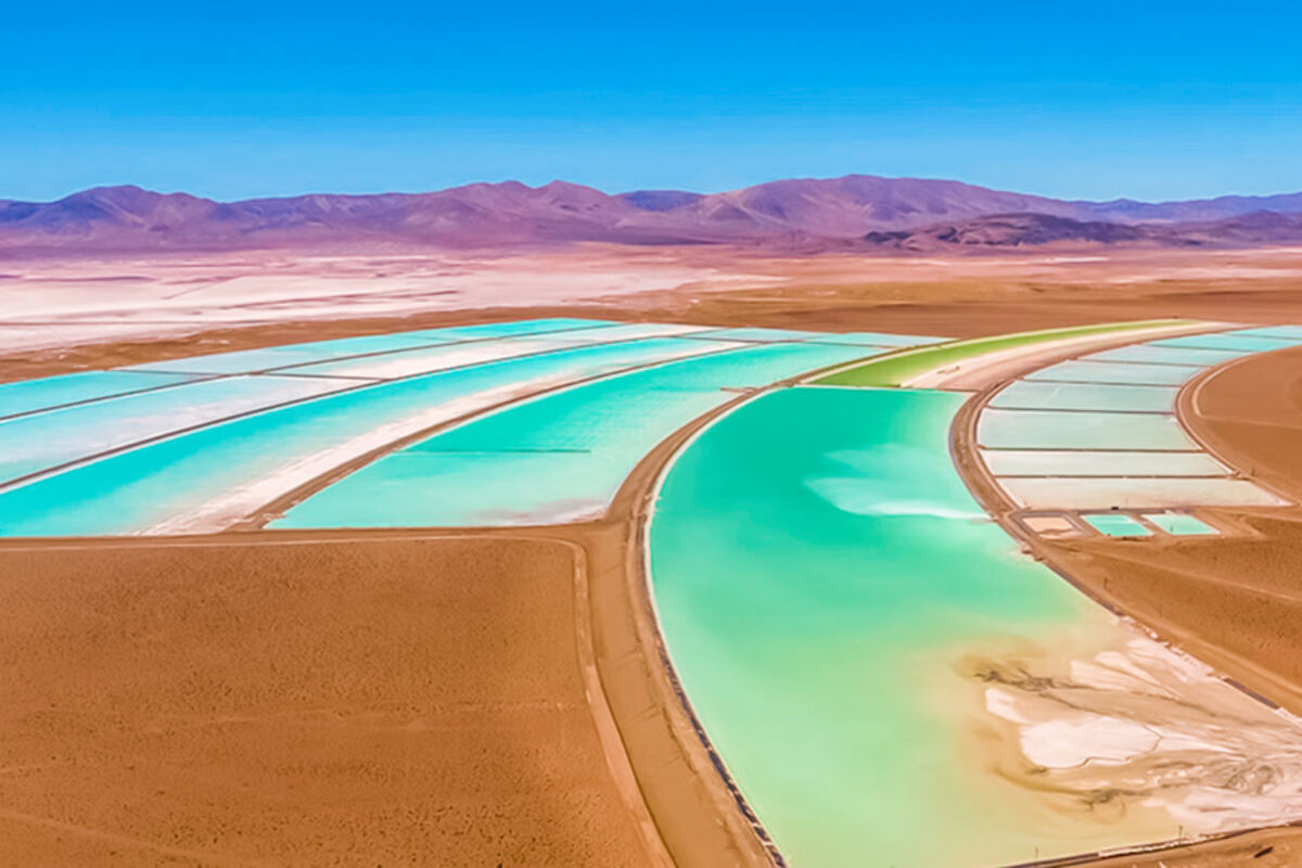 Rich%20blue%20lithium%20evaporation%20pools%20at%20Allkem%27s%20Olaroz%20project%20in%20Argentina%2E