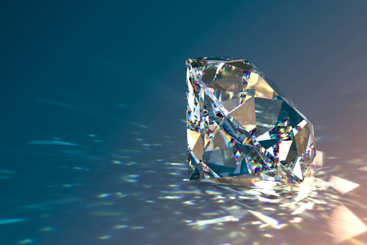MIT%20scientists%20change%20optical%20electrical%20conductivity%20of%20diamonds%20with%20strain