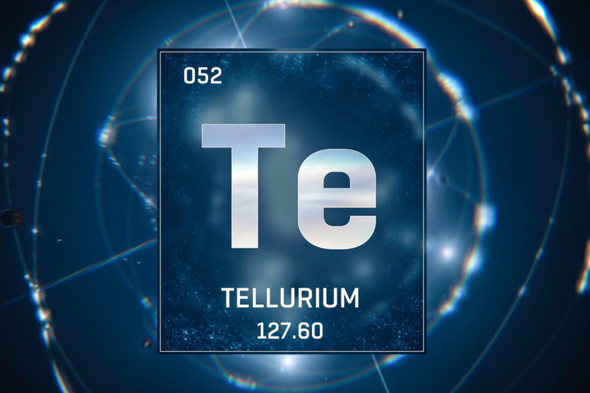 Graphic with the symbol, atomic number and atomic weight of tellurium.