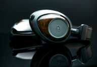 Ora GrapheneQ GQ headphones crisp tight high quality high end sound